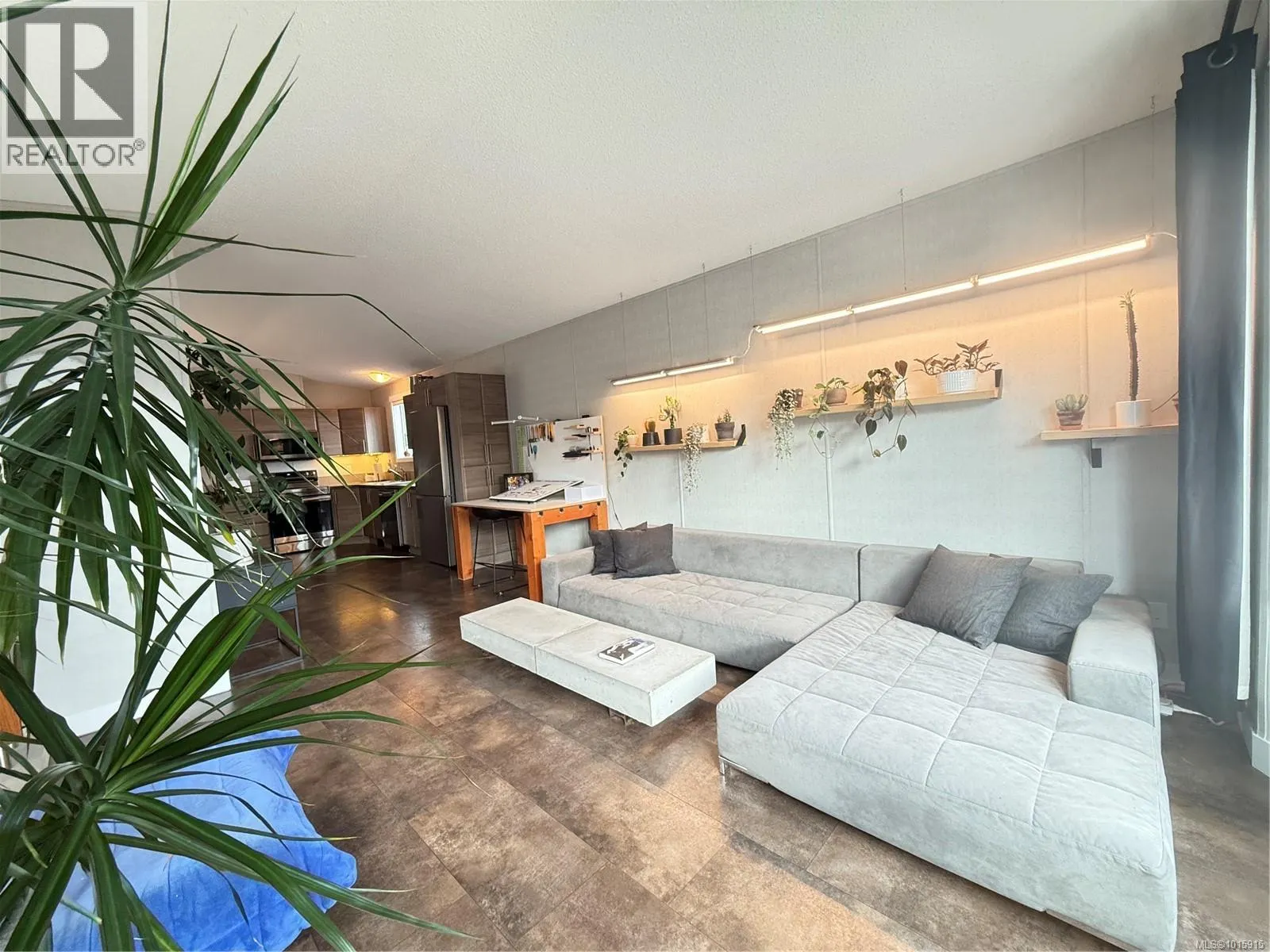 7312 Klakish Pl