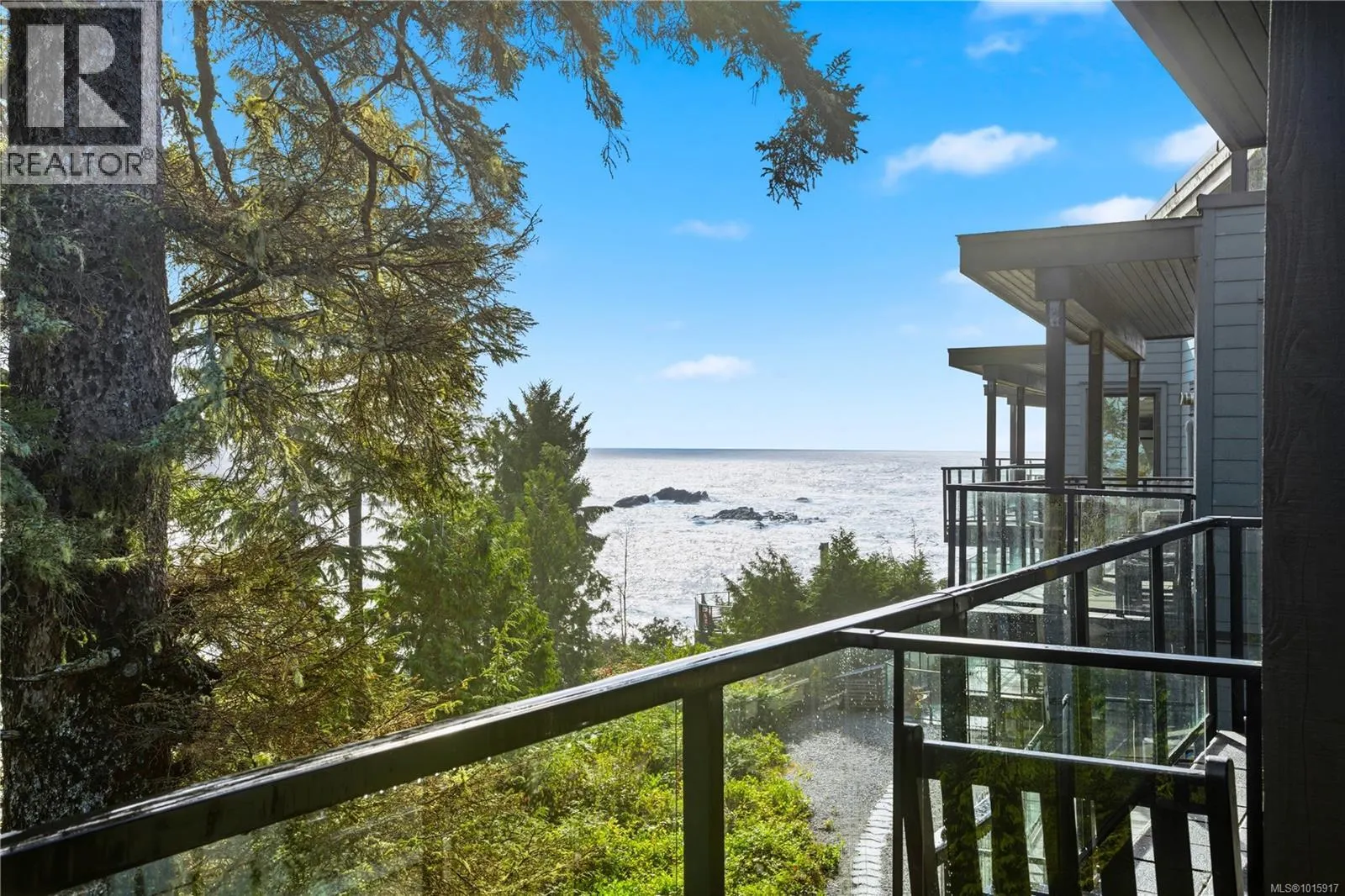 302 596 Marine Dr