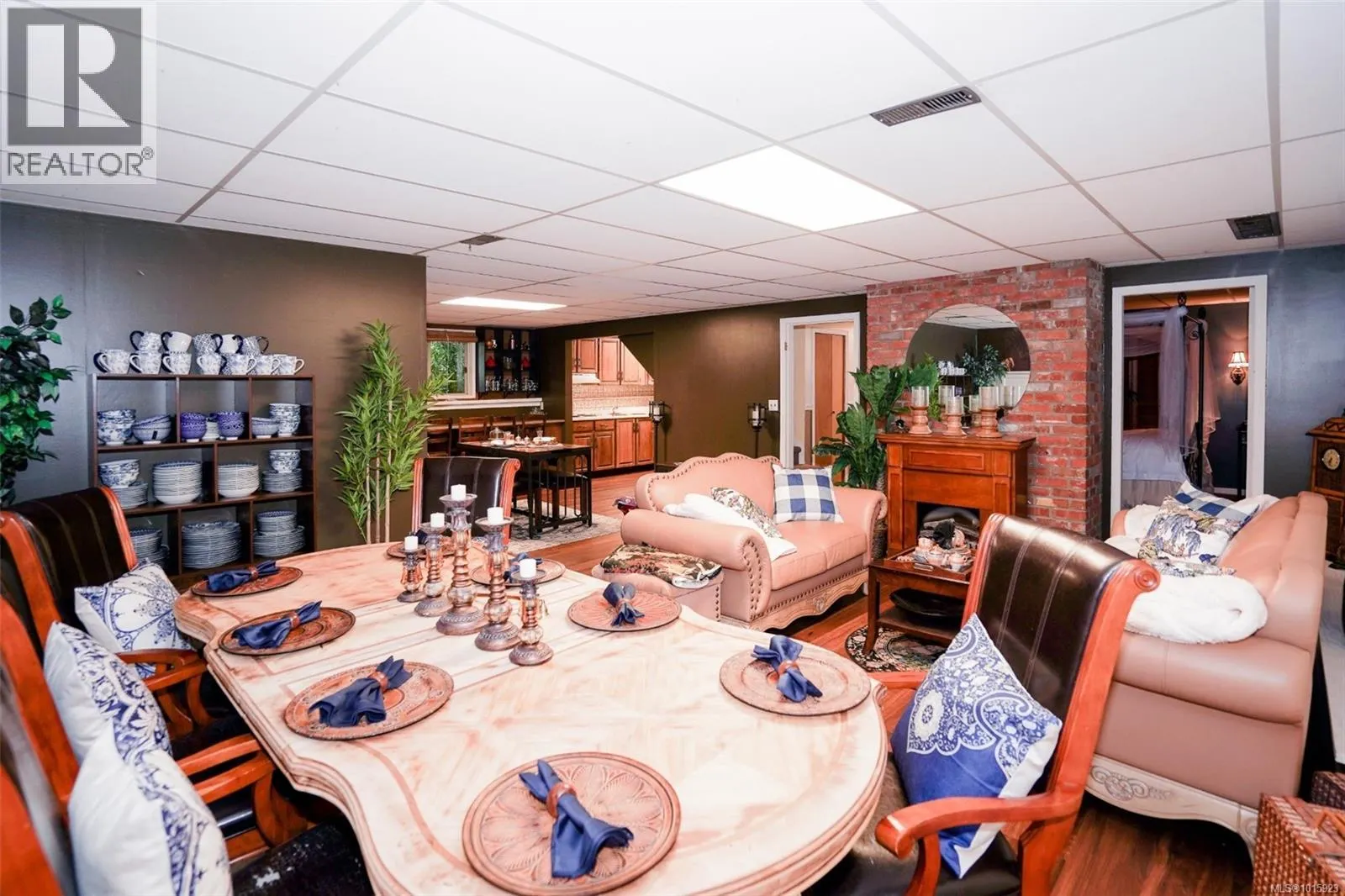 1295 Santa Rosa Ave