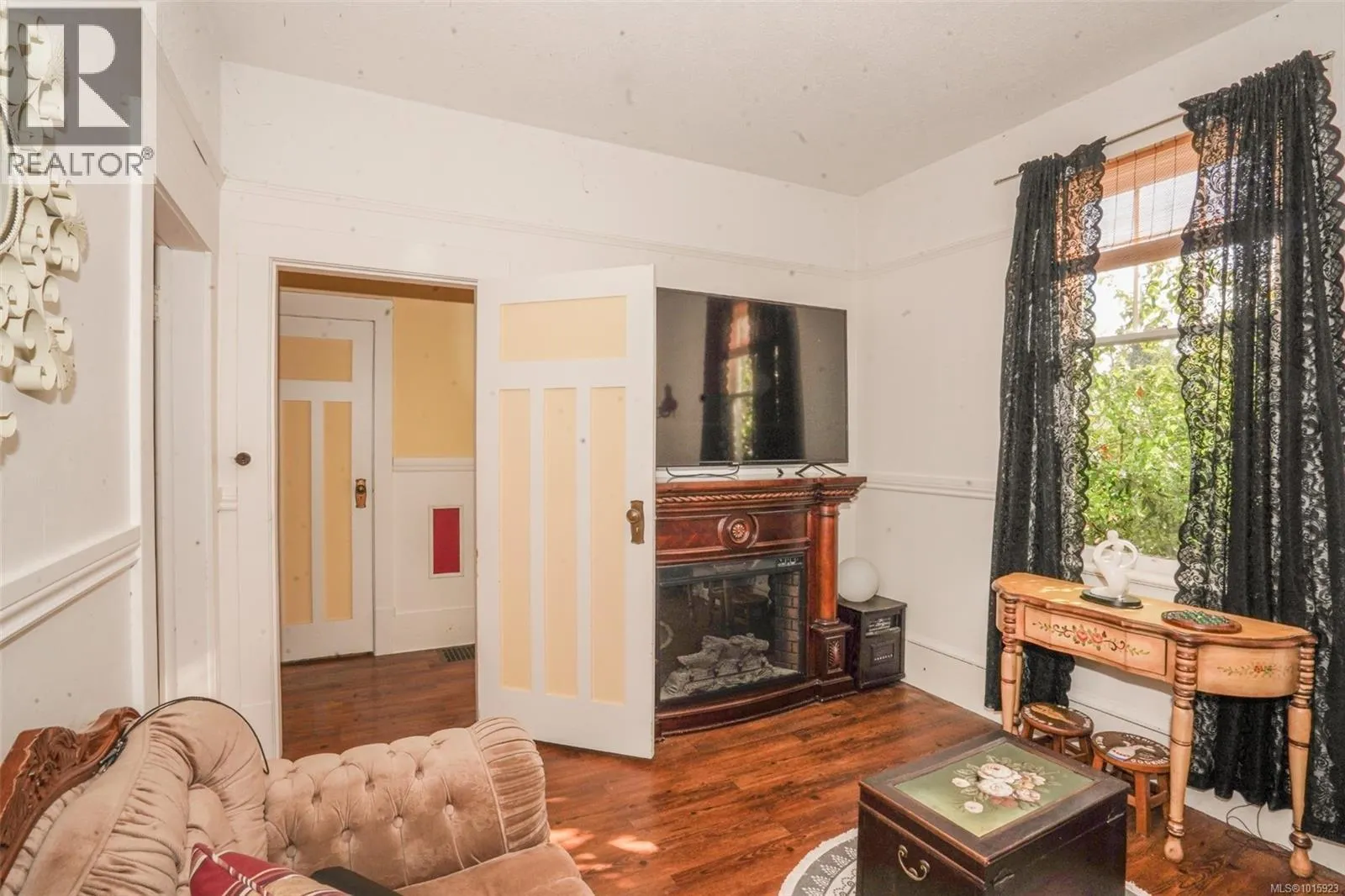 1295 Santa Rosa Ave