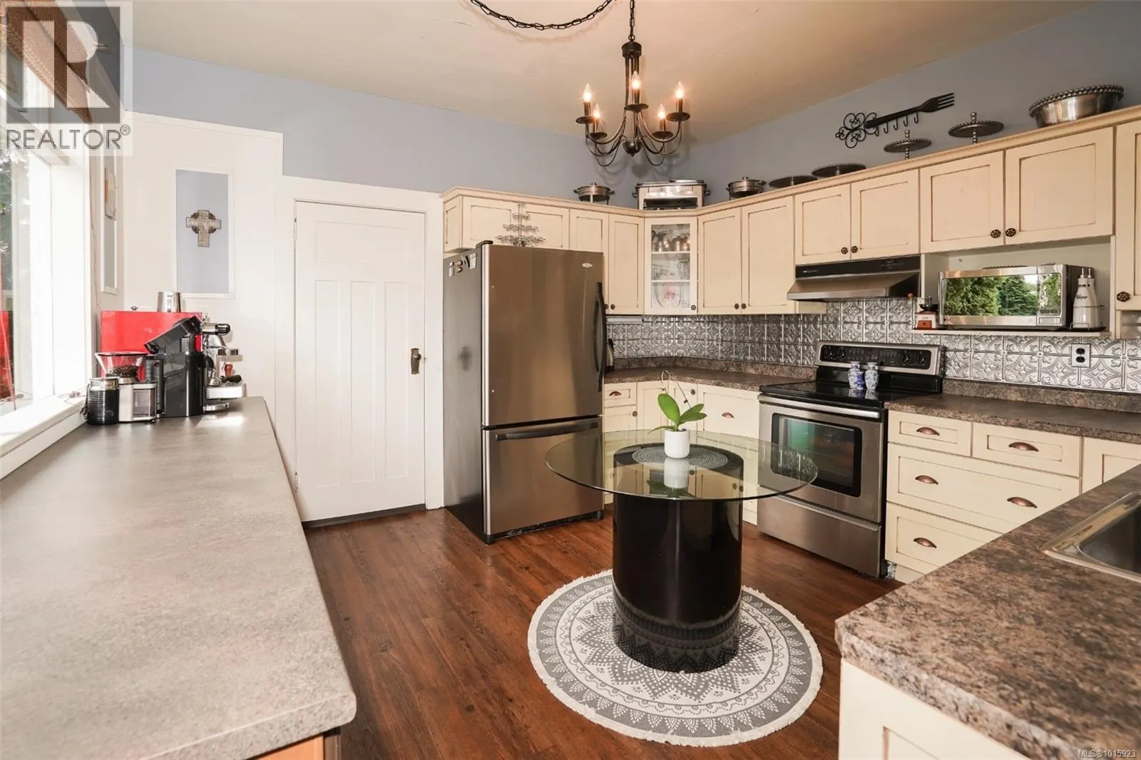 1295 Santa Rosa Ave