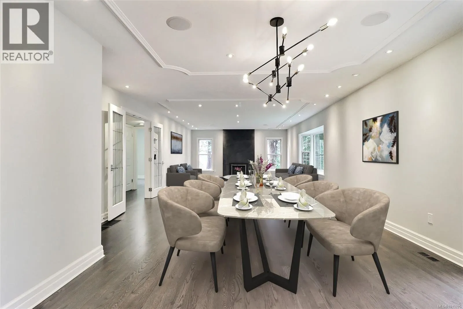 3977 Lexington Ave