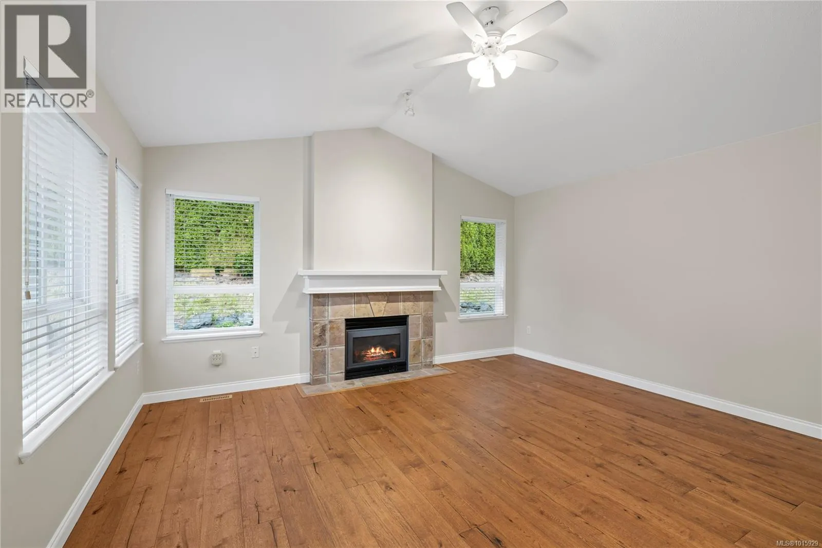 1205 Saturna Dr