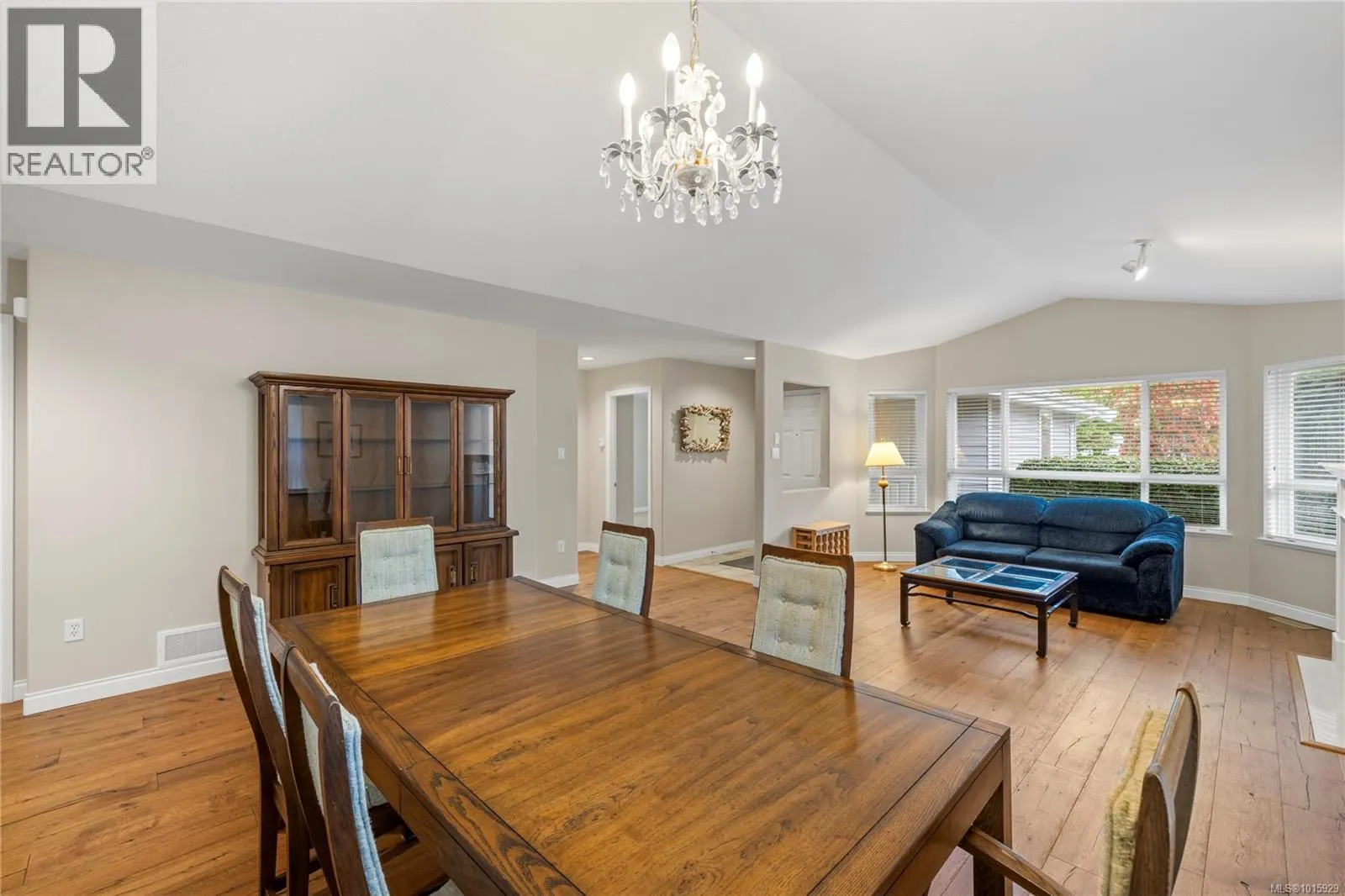 1205 Saturna Dr