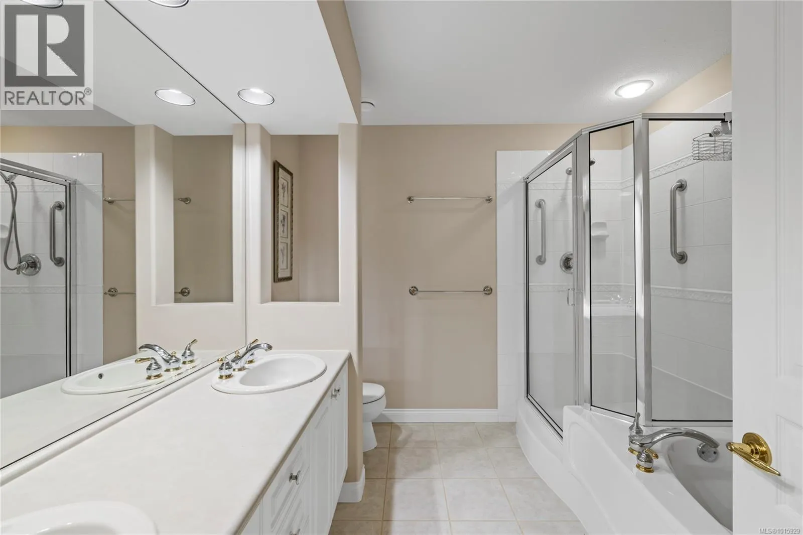 1205 Saturna Dr