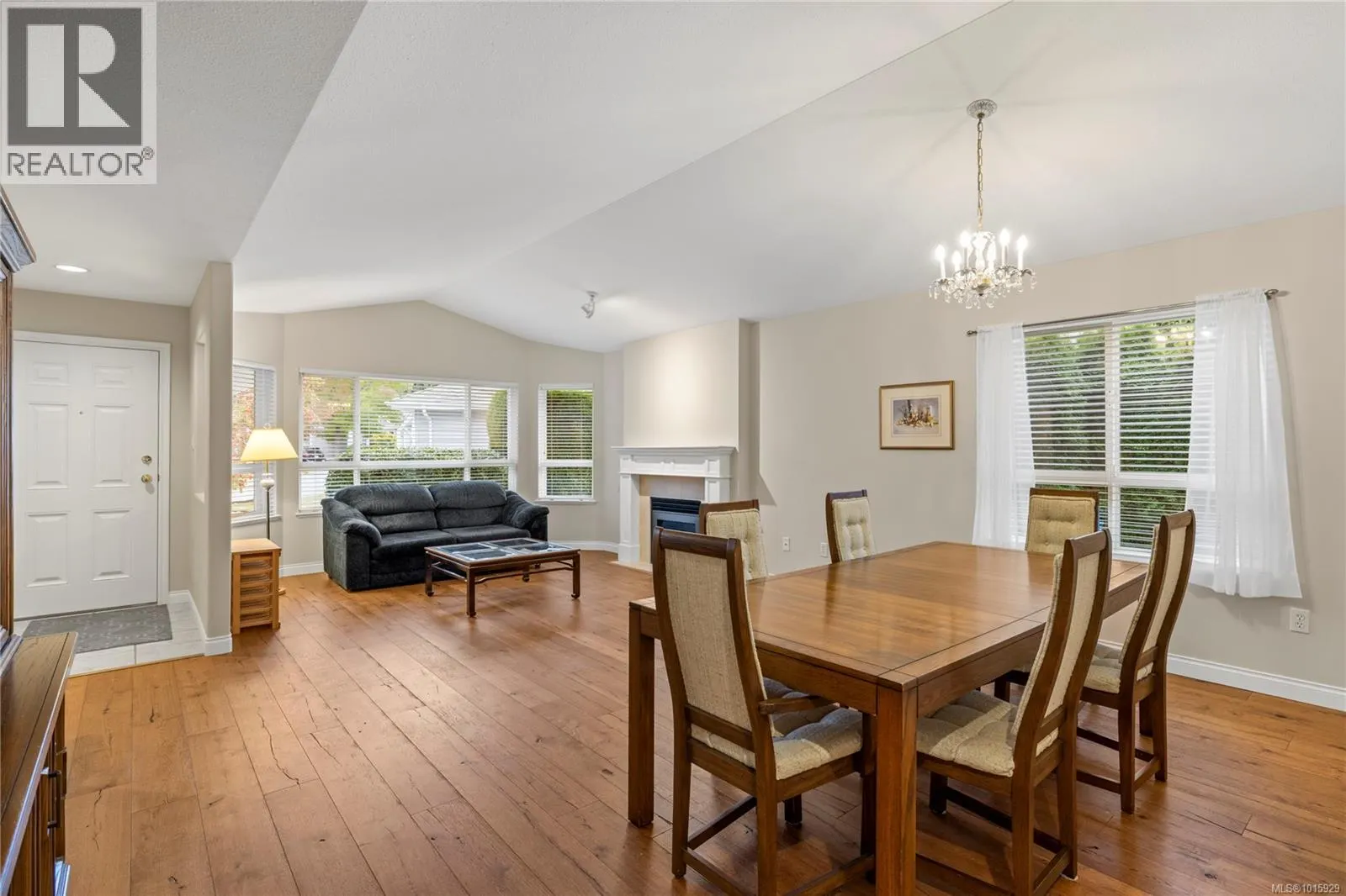 1205 Saturna Dr
