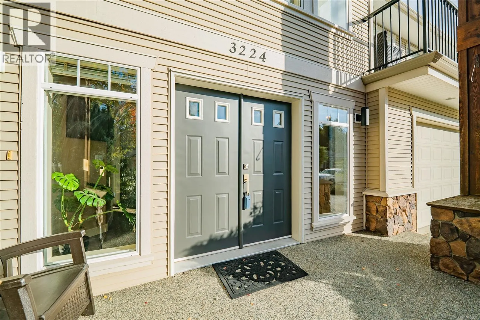 3224 Willowmere Cres