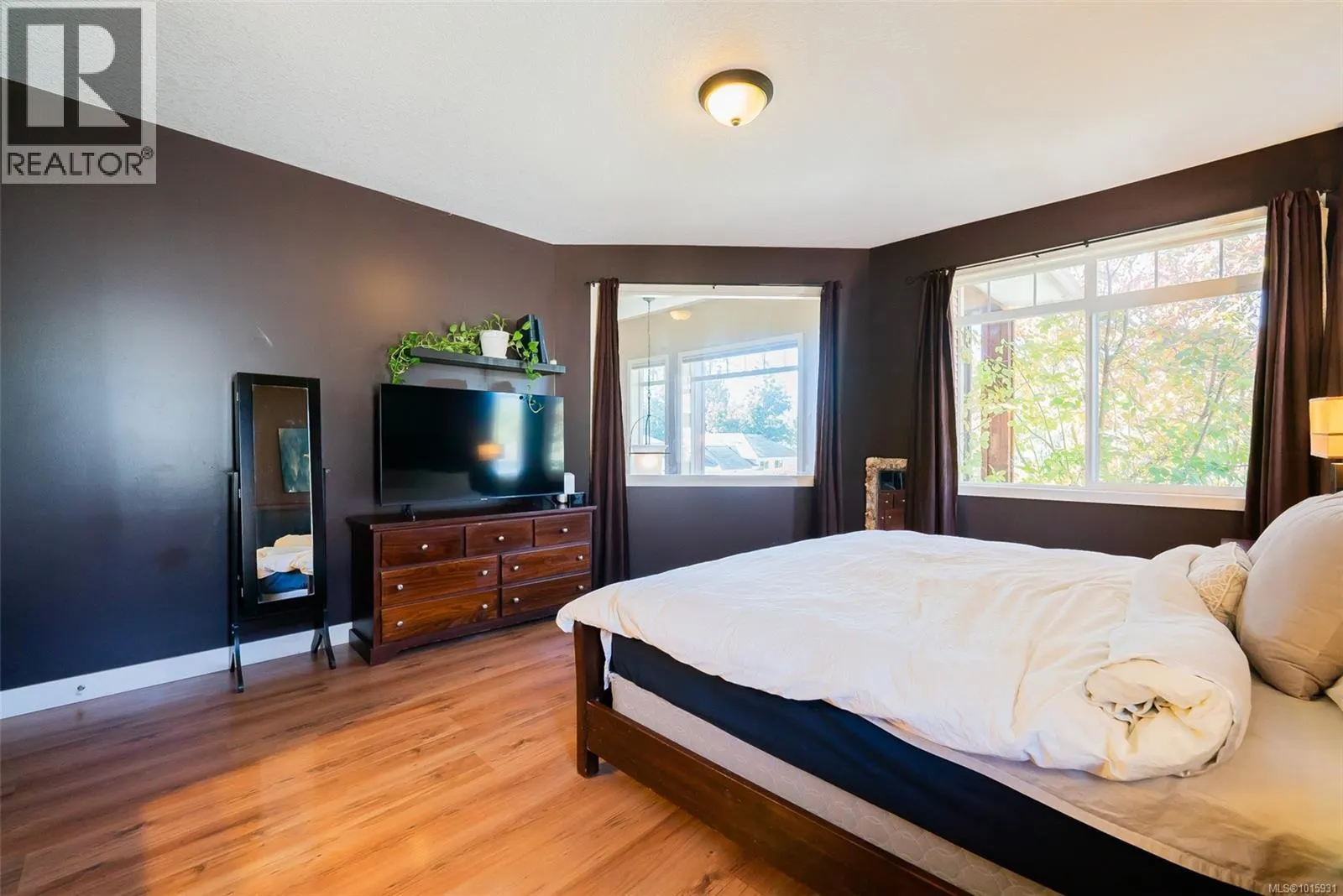 3224 Willowmere Cres