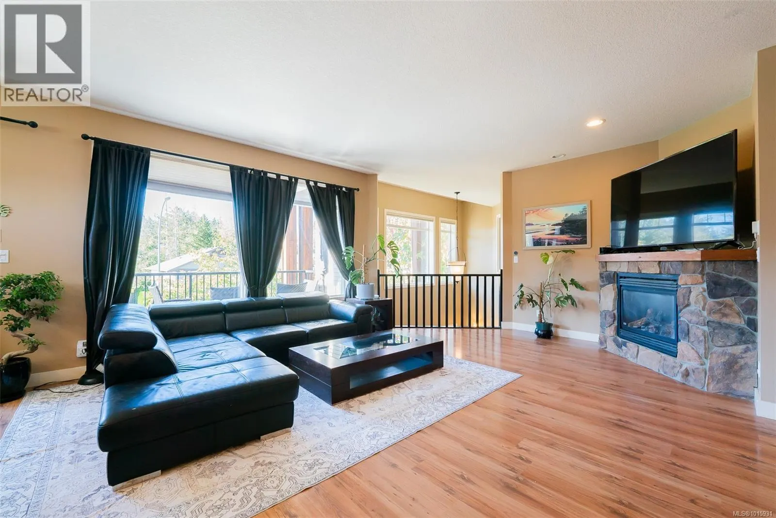 3224 Willowmere Cres