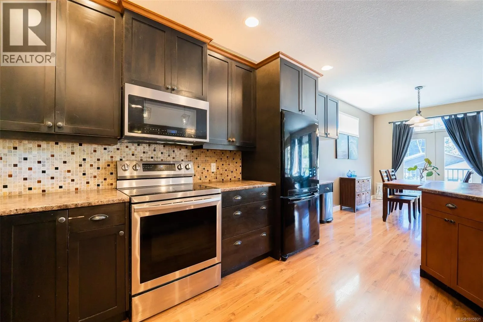 3224 Willowmere Cres