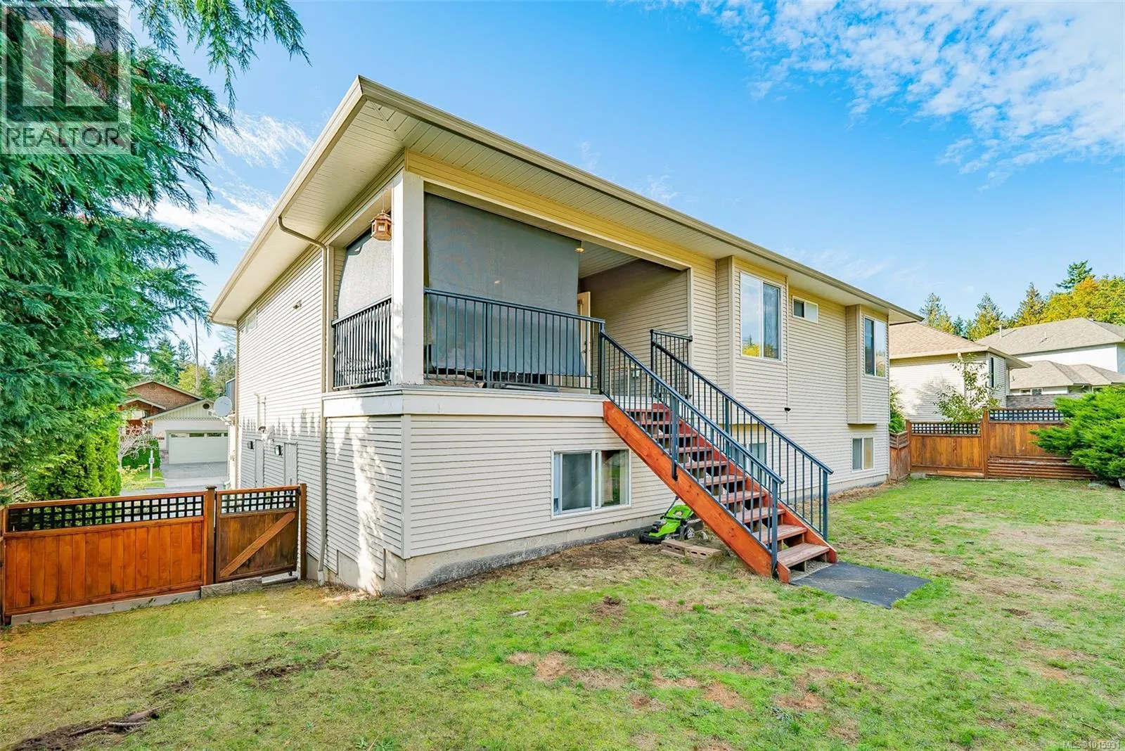 3224 Willowmere Cres