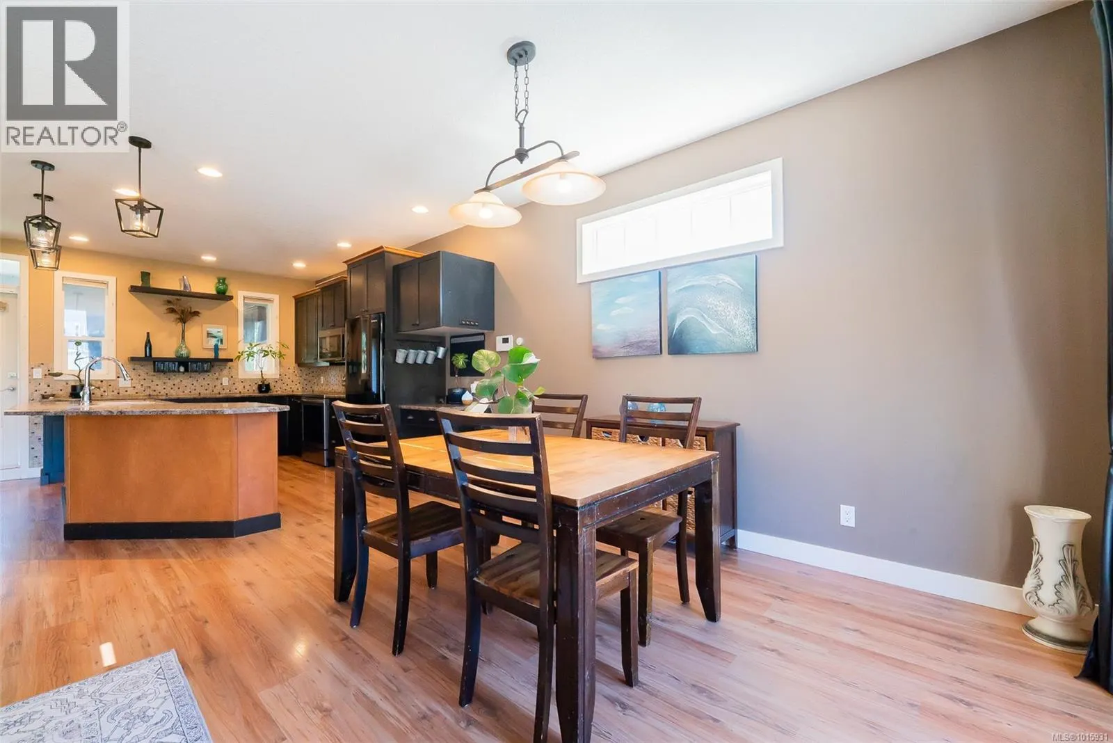 3224 Willowmere Cres