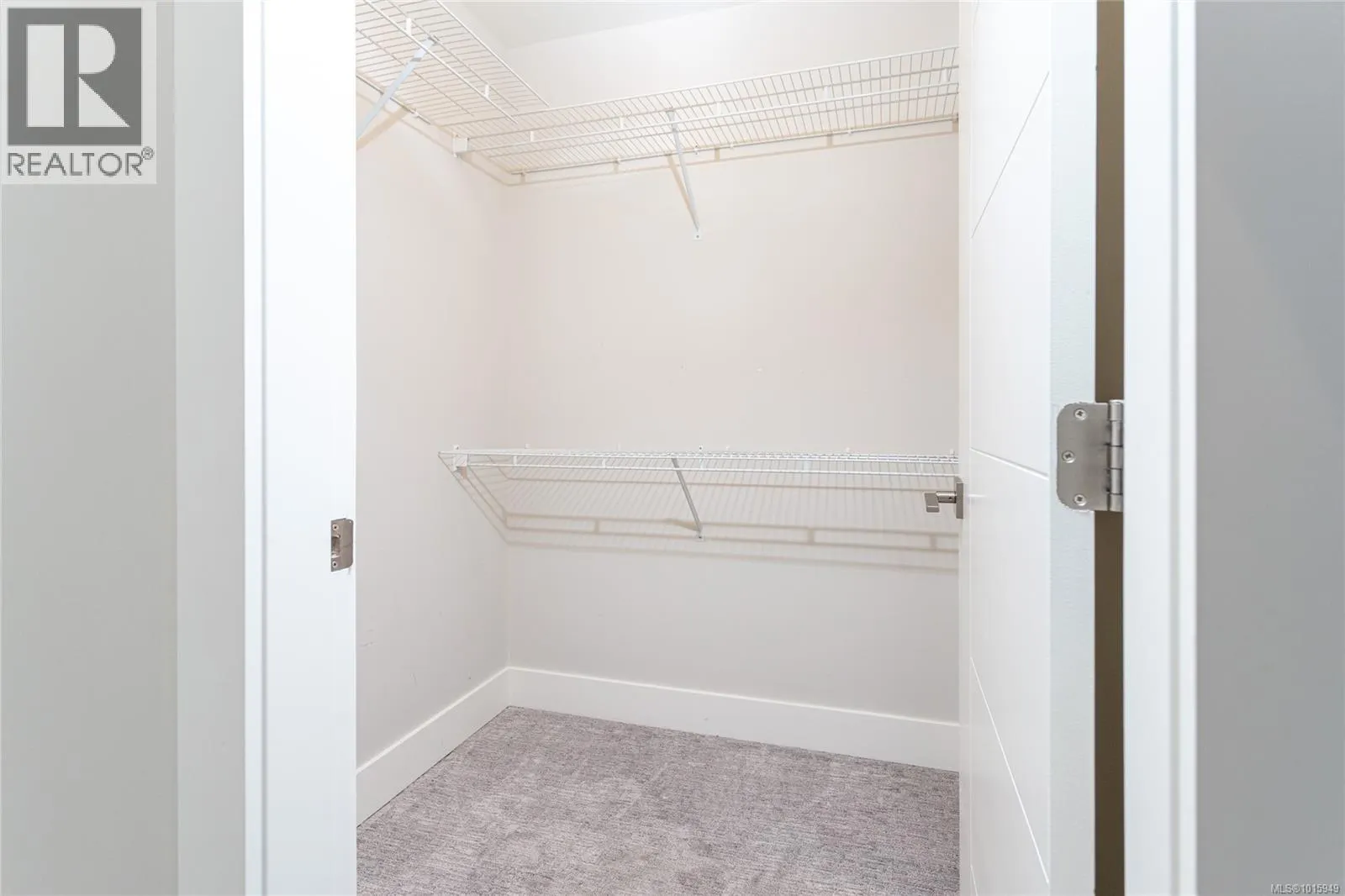 629 Selwyn Close