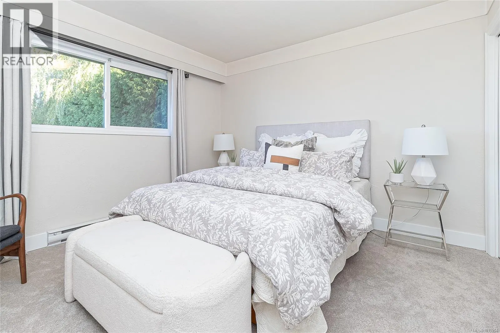 756 Snowdrop Ave