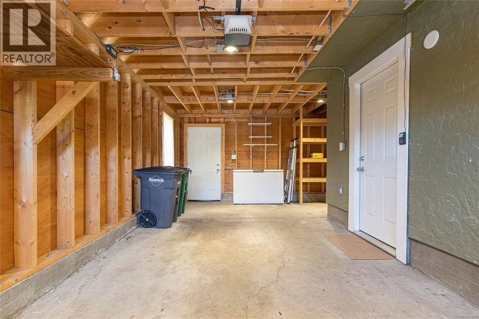 756 Snowdrop Ave