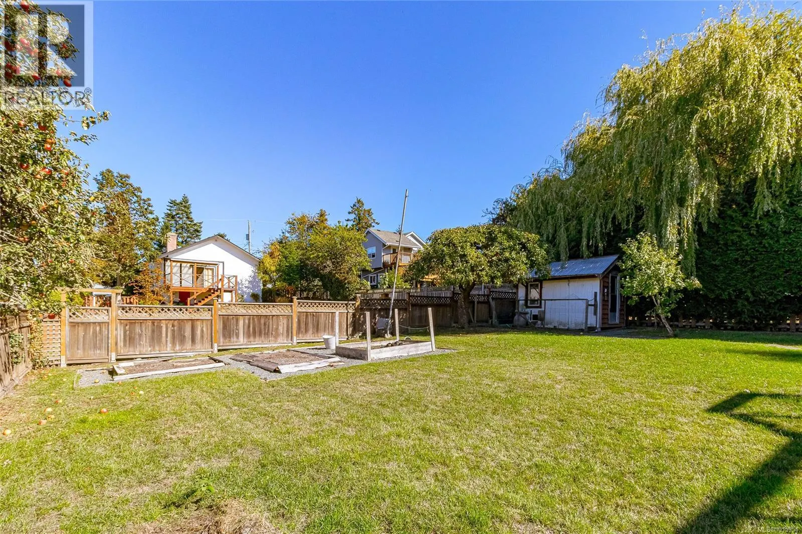 756 Snowdrop Ave