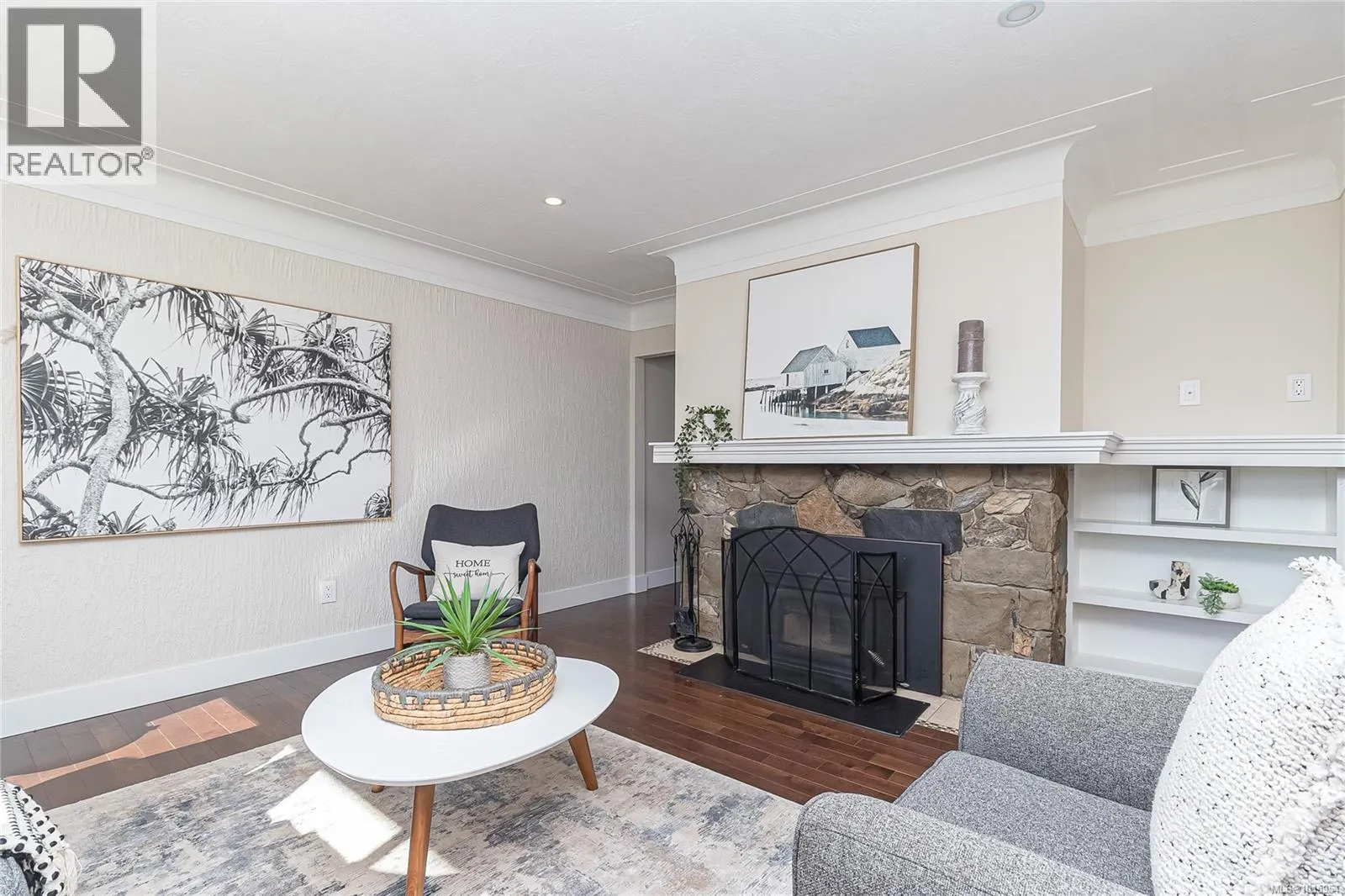 756 Snowdrop Ave