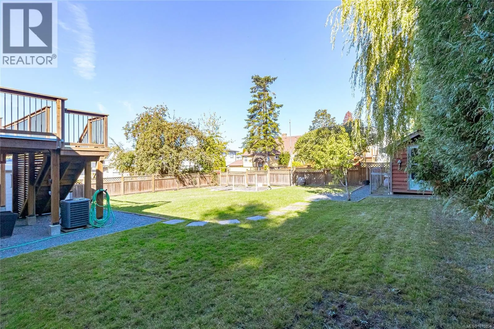 756 Snowdrop Ave