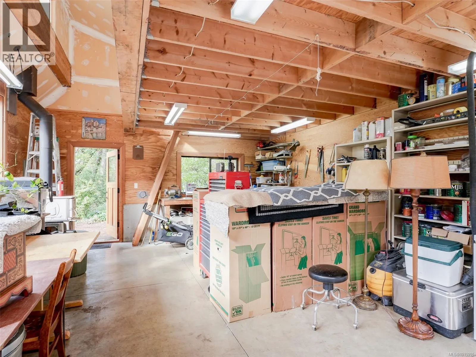 590 Downey Rd