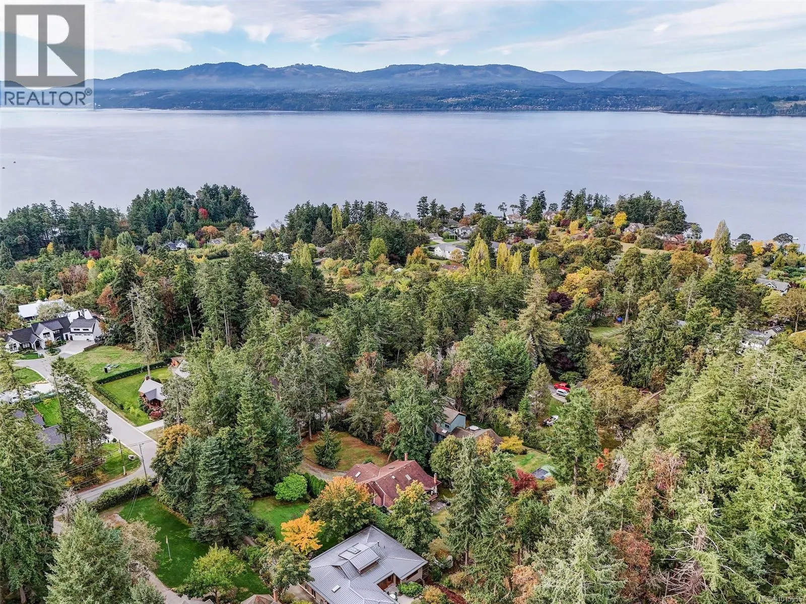 590 Downey Rd