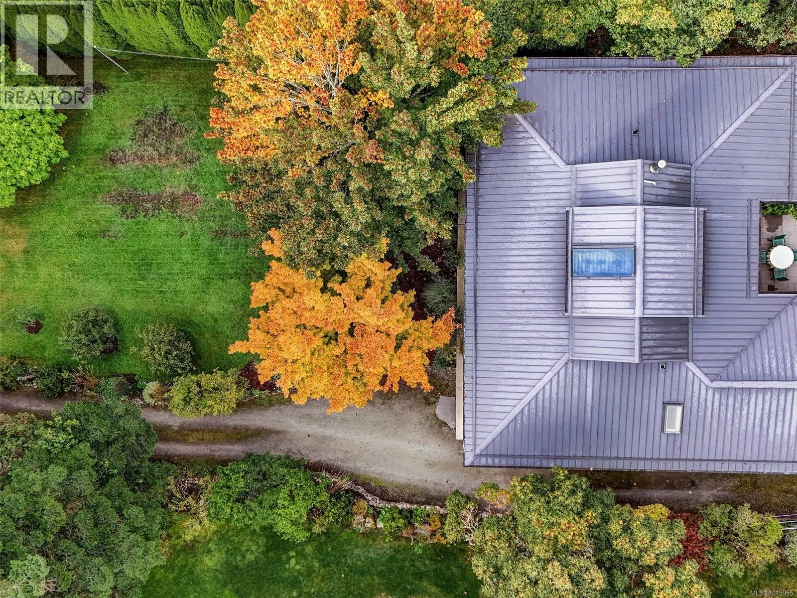 590 Downey Rd