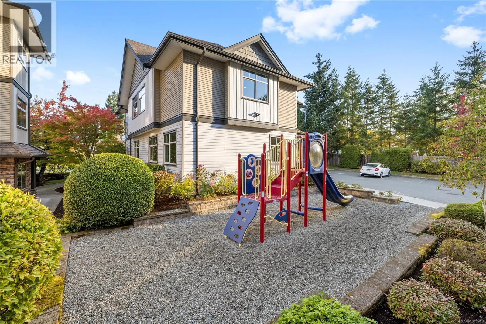 206 2115 Meredith Rd