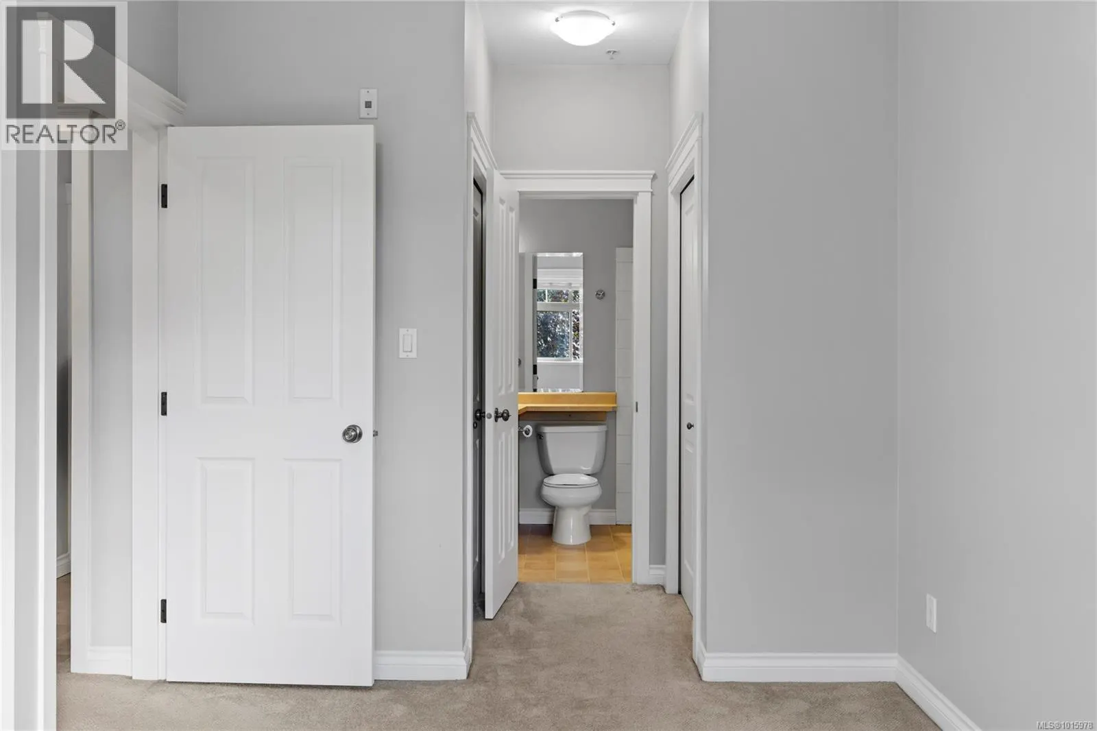 206 2115 Meredith Rd