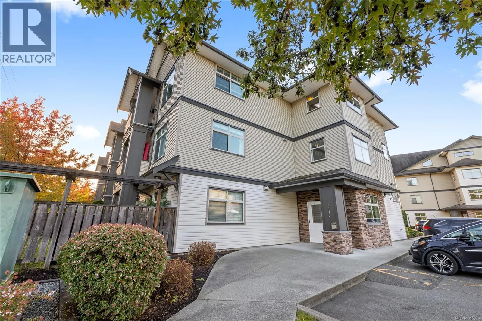 206 2115 Meredith Rd