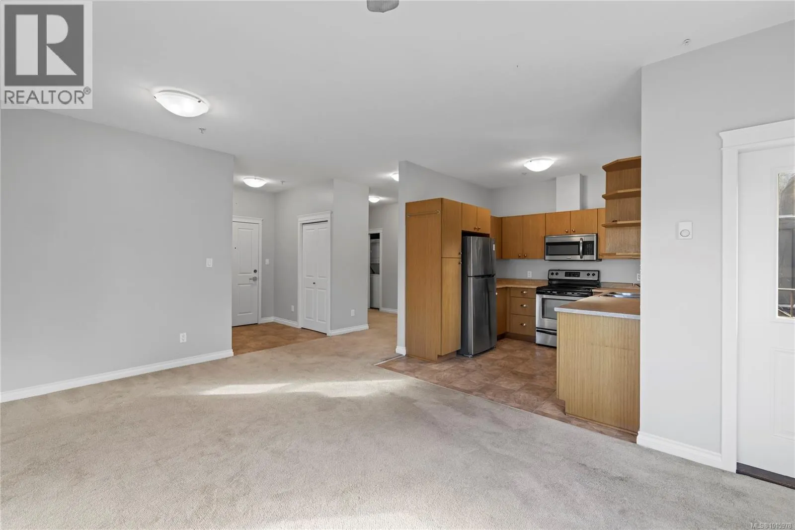 206 2115 Meredith Rd