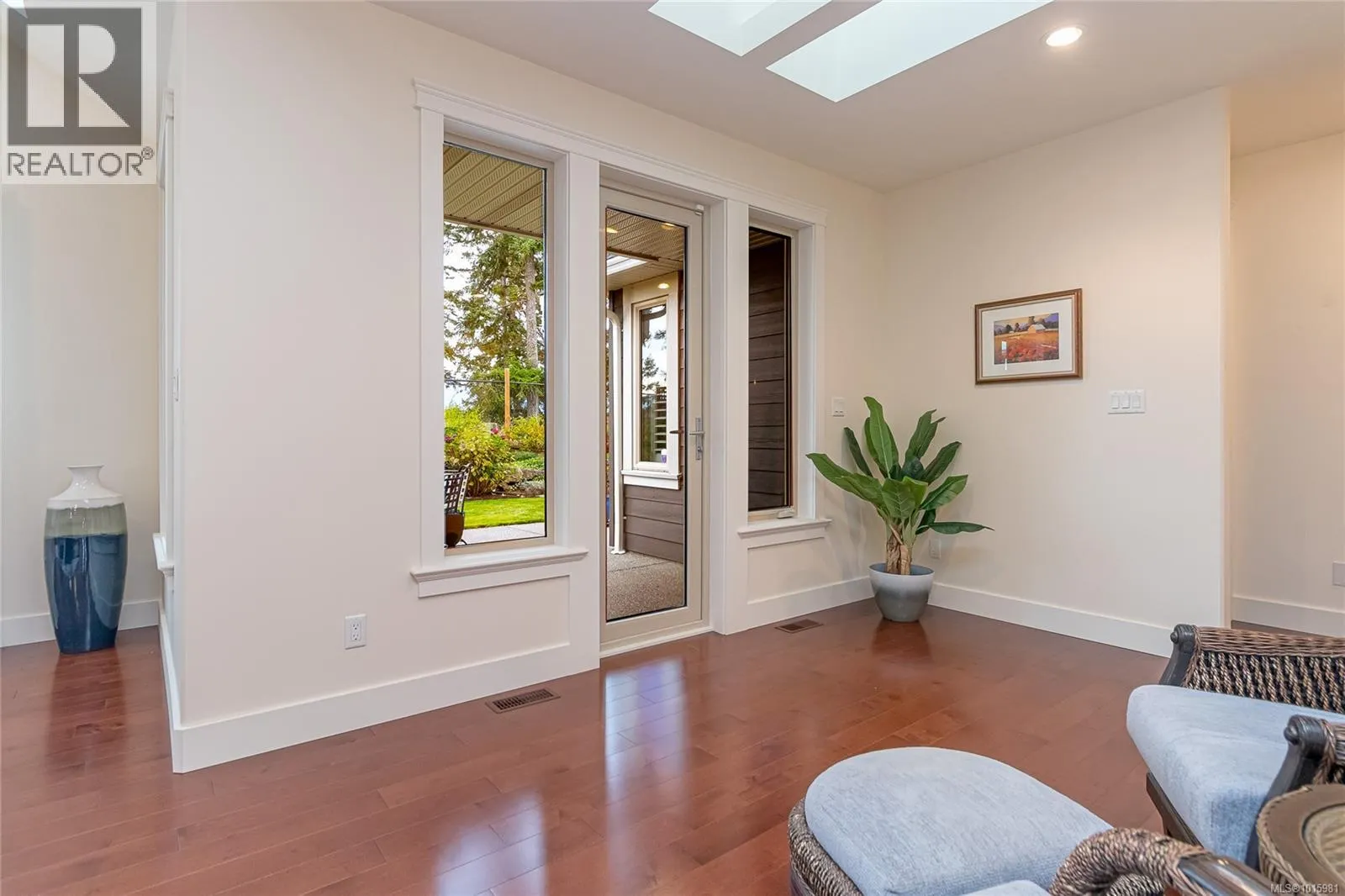 473 Ridgefield Dr