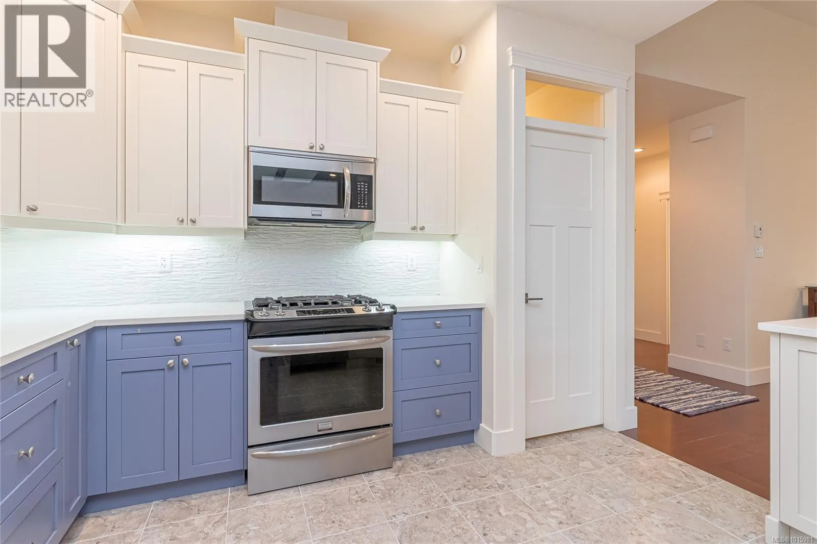 473 Ridgefield Dr