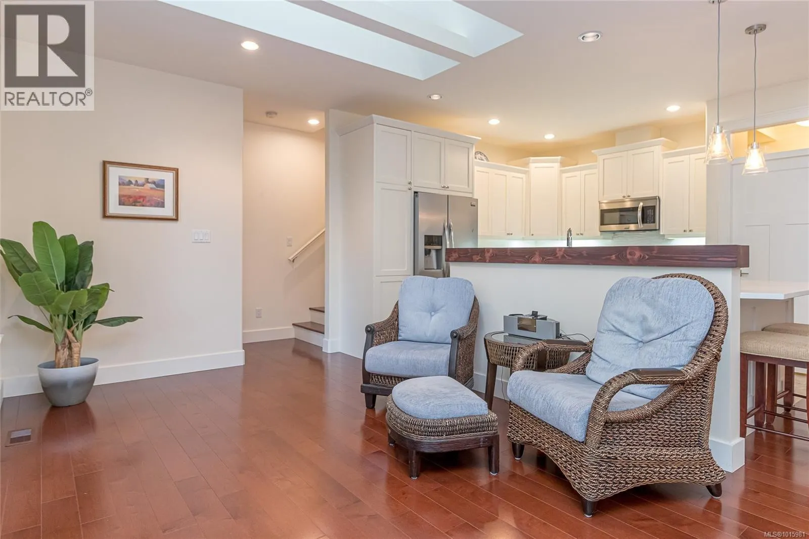 473 Ridgefield Dr