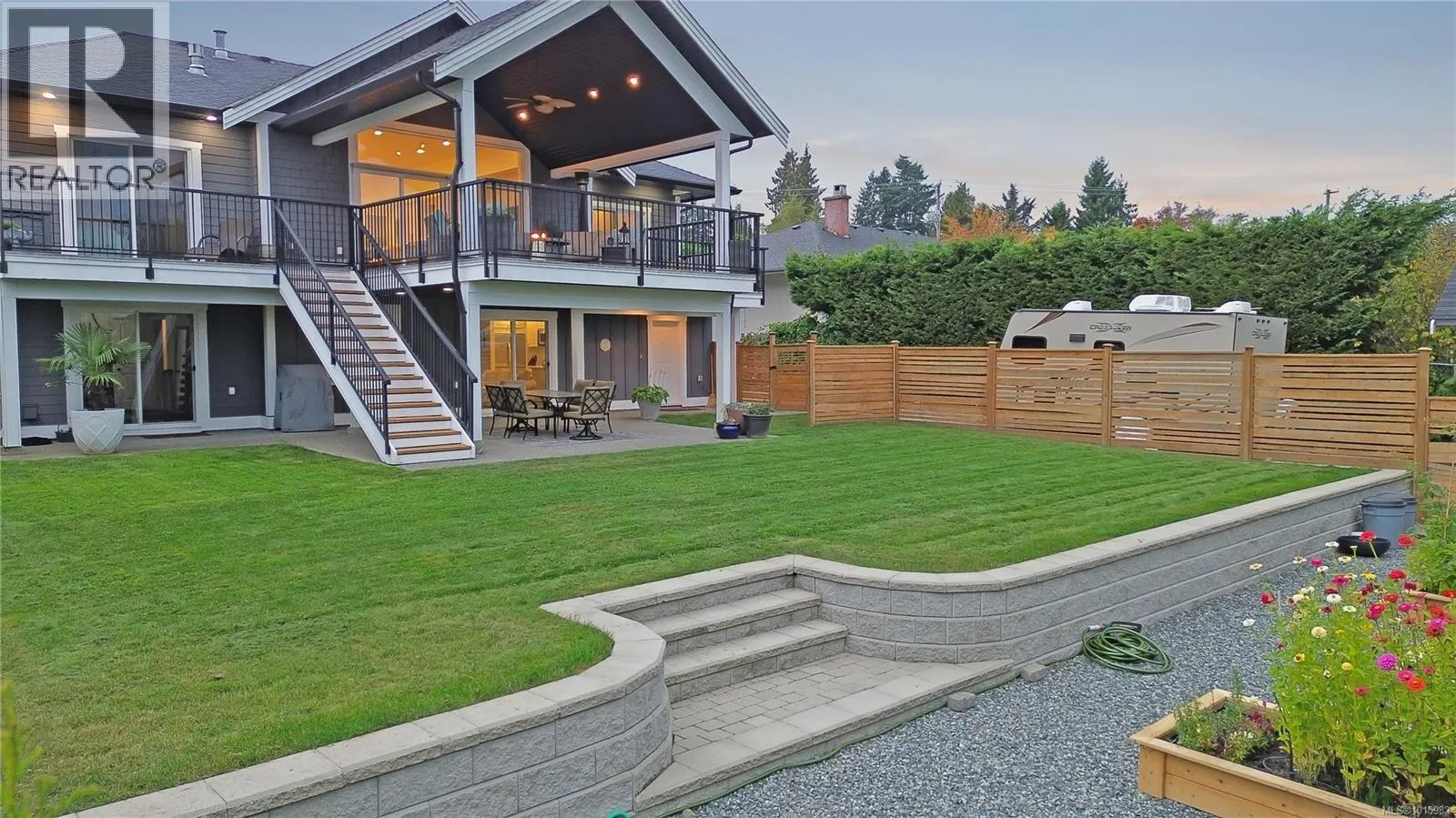 2580 Holyrood Dr