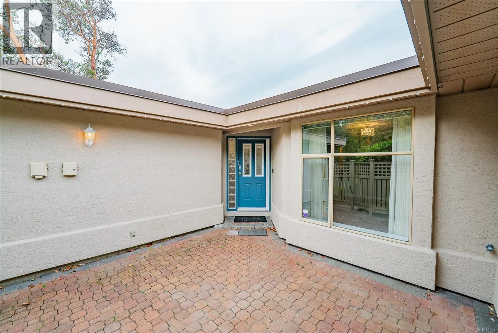 11 4991 Bella Vista Cres