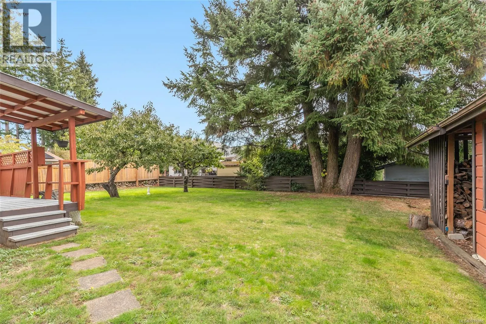 5174 Maureen Way