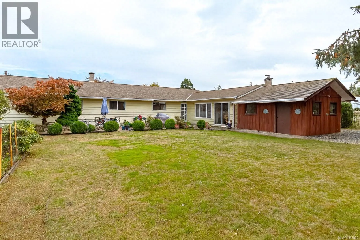 10880 Grandview Rd