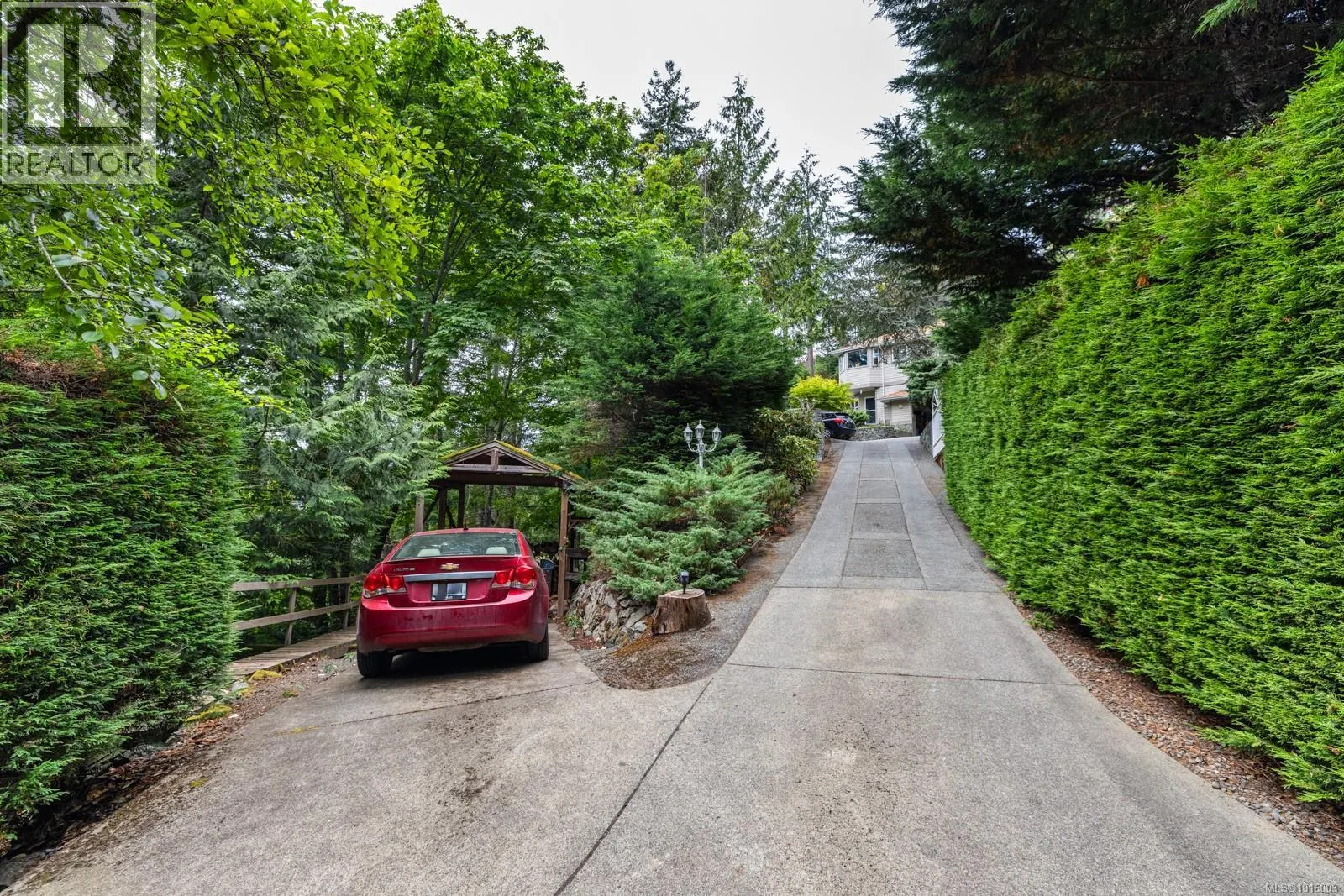 567 Maple Mountain Rd
