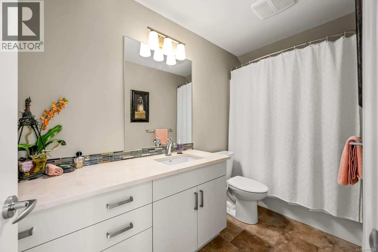 114 1055 Crown Isle Dr