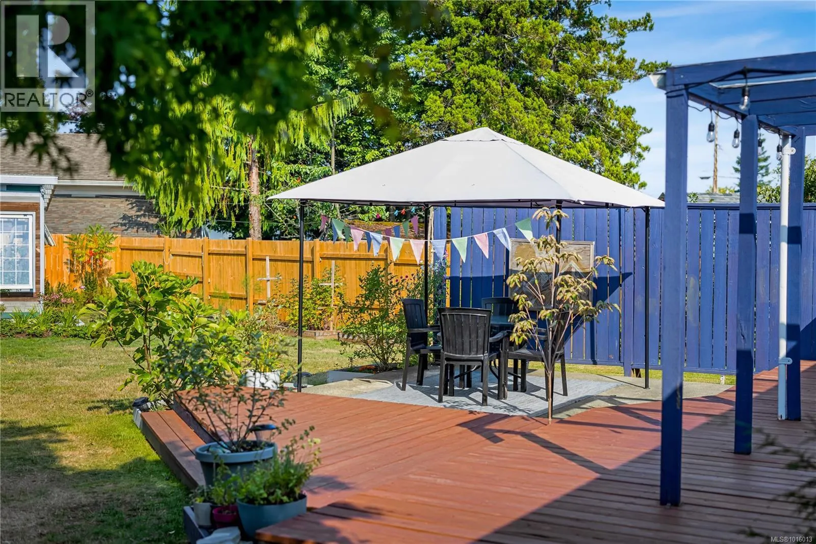 2105 Arnason Rd