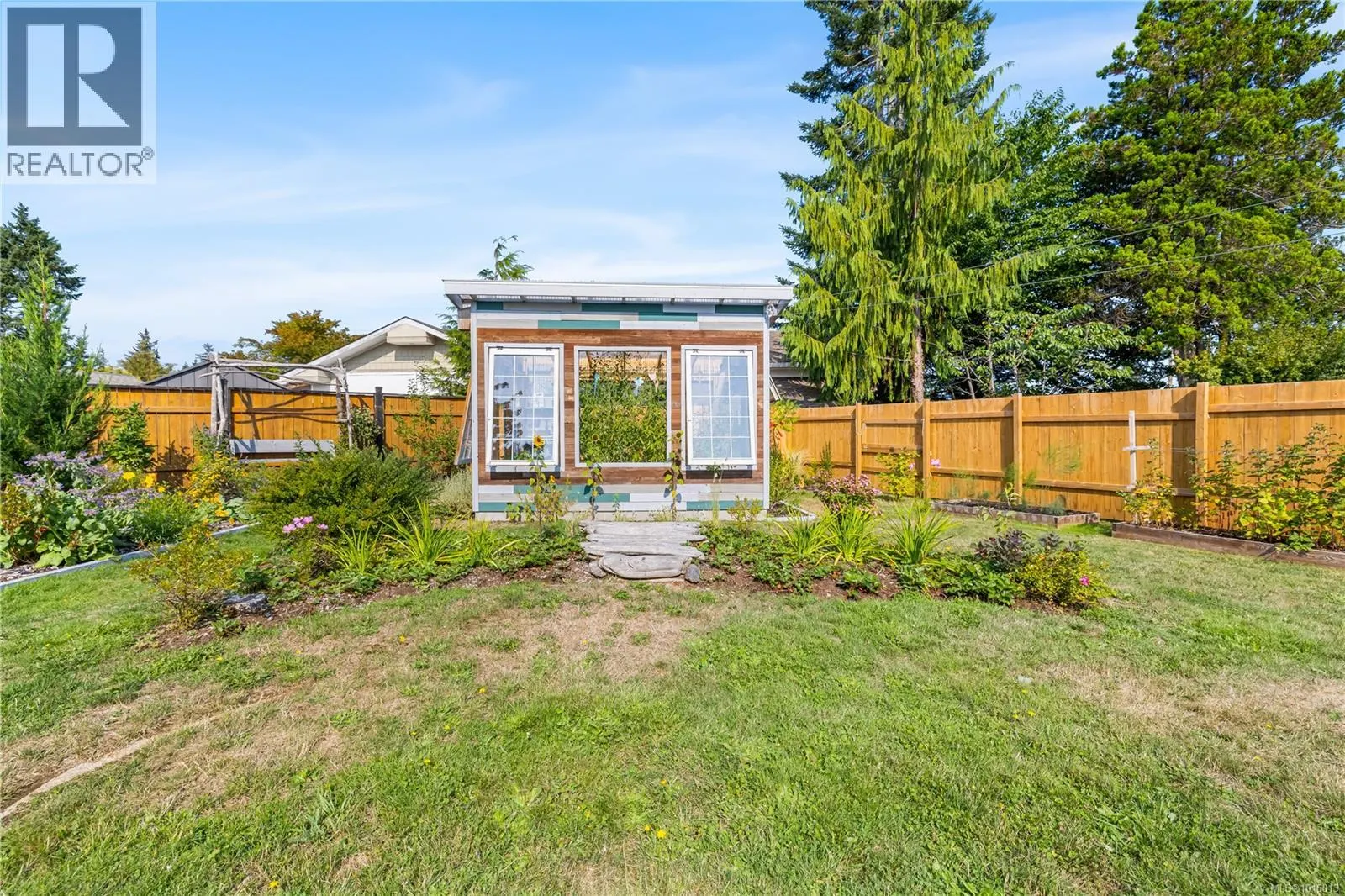 2105 Arnason Rd