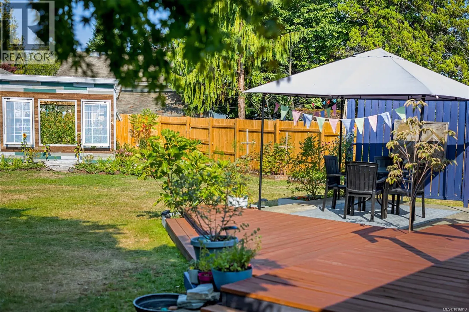 2105 Arnason Rd