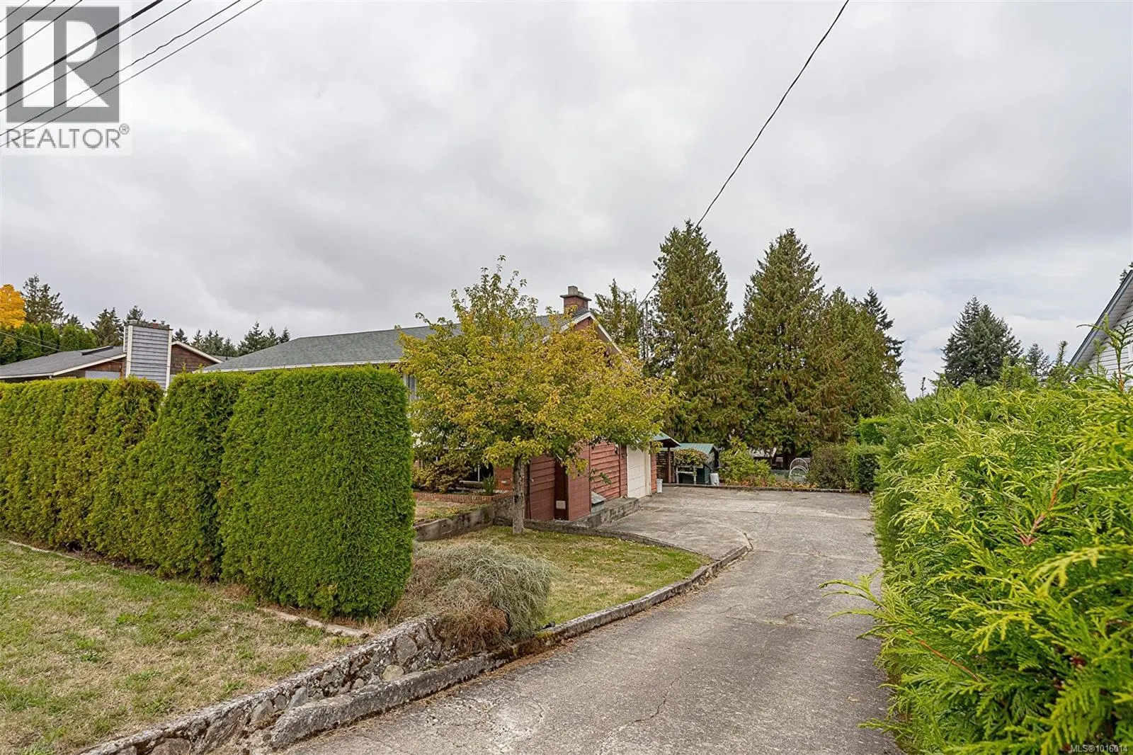 7330 Rossiter Ave SW