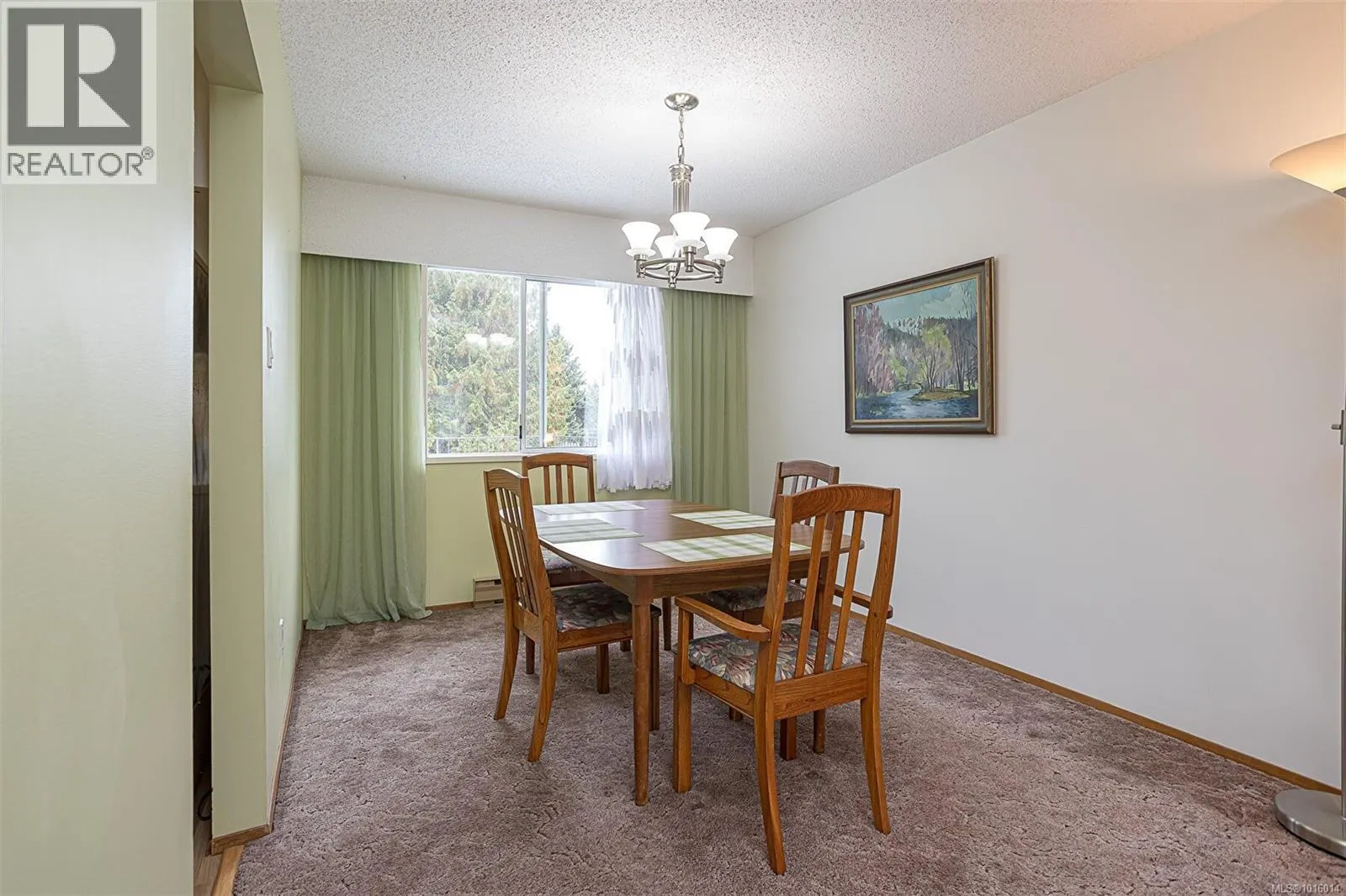 7330 Rossiter Ave SW