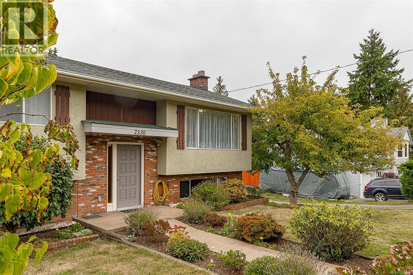 7330 Rossiter Ave SW