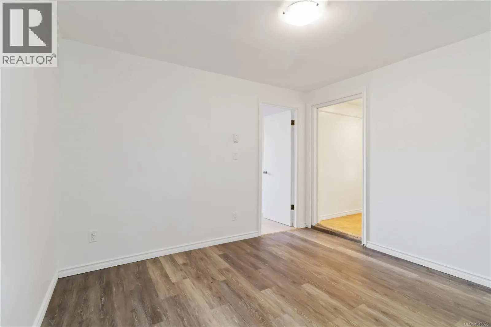 1817 Hartwood Pl