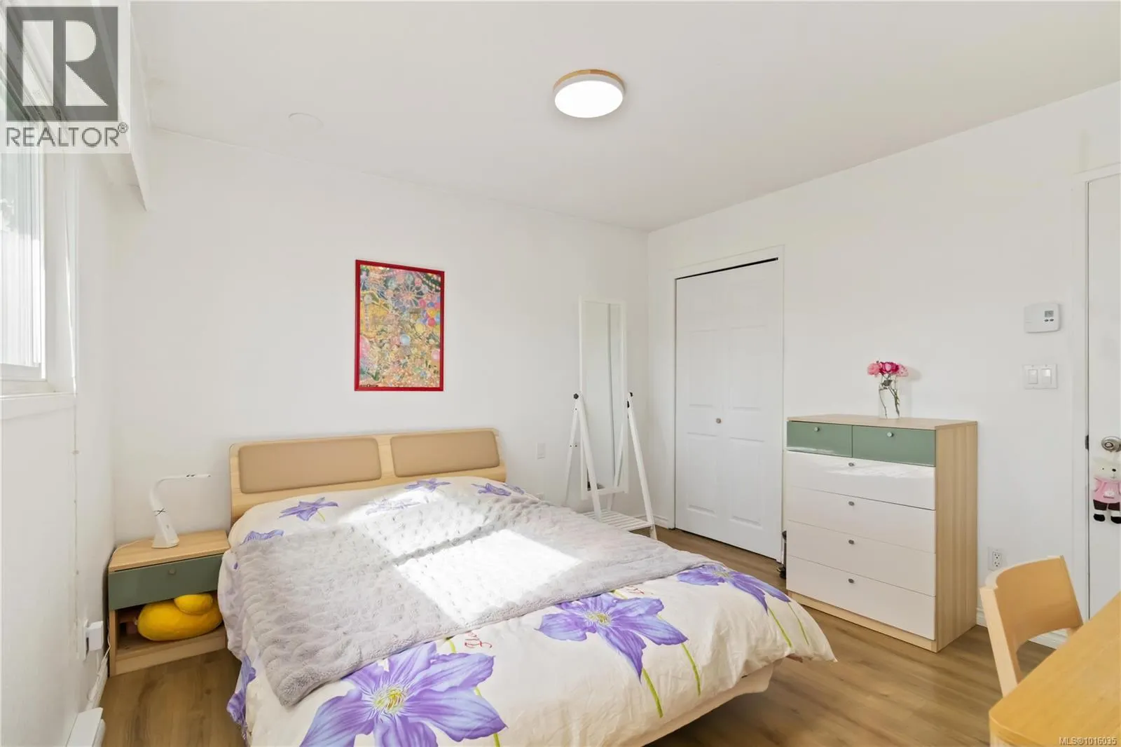 1817 Hartwood Pl