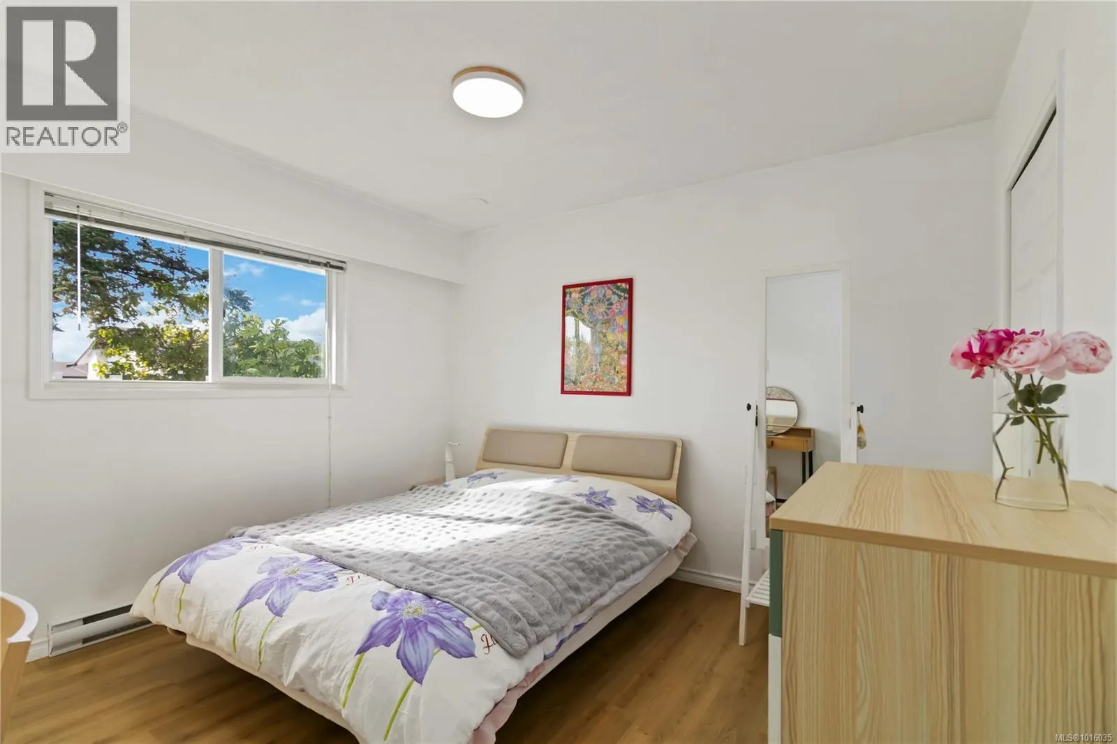 1817 Hartwood Pl