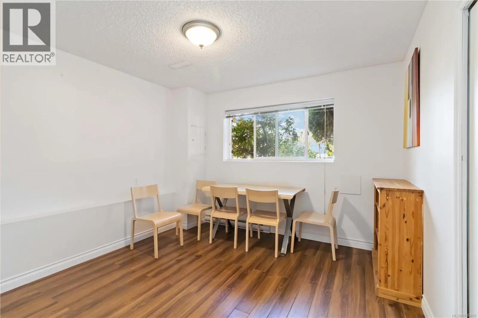 1817 Hartwood Pl