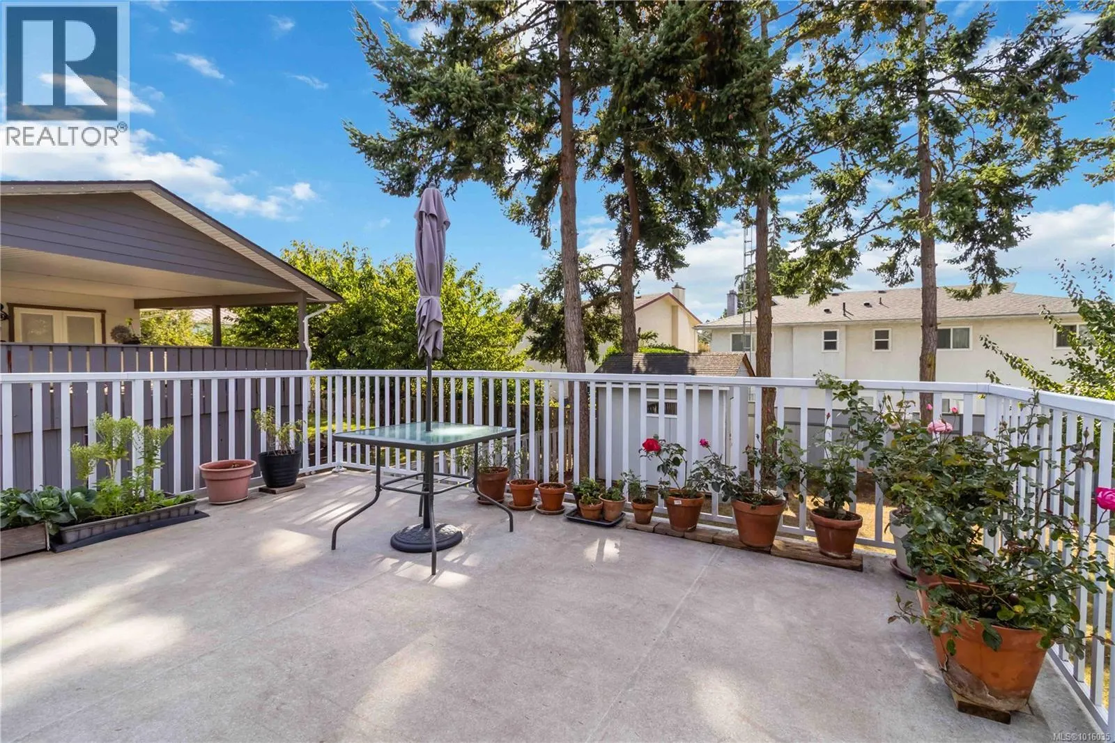 1817 Hartwood Pl