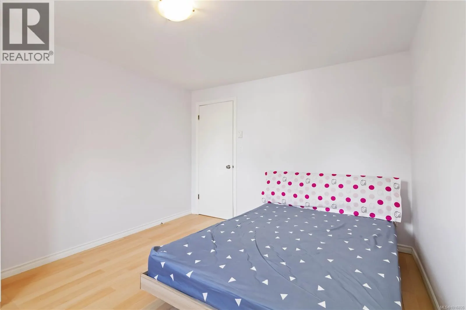 1817 Hartwood Pl